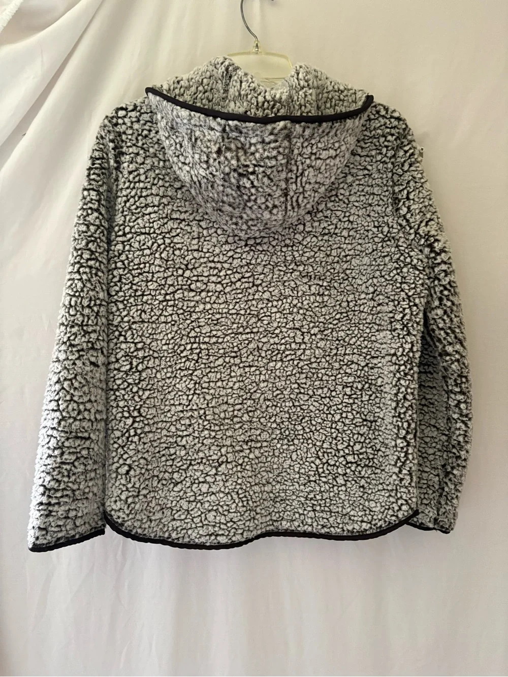 NFL Women’s Cincinnati Bengals Gray Sherpa Jacket